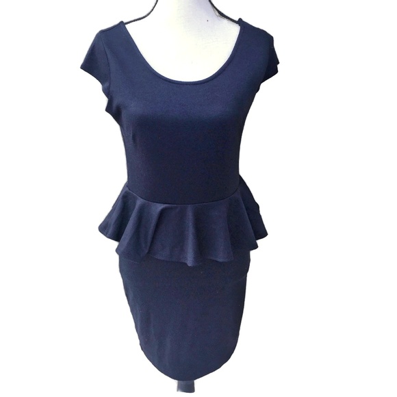 Olive and Oak Dresses & Skirts - Olive & Oak Black Dress Sleeveless Peplum Dress
